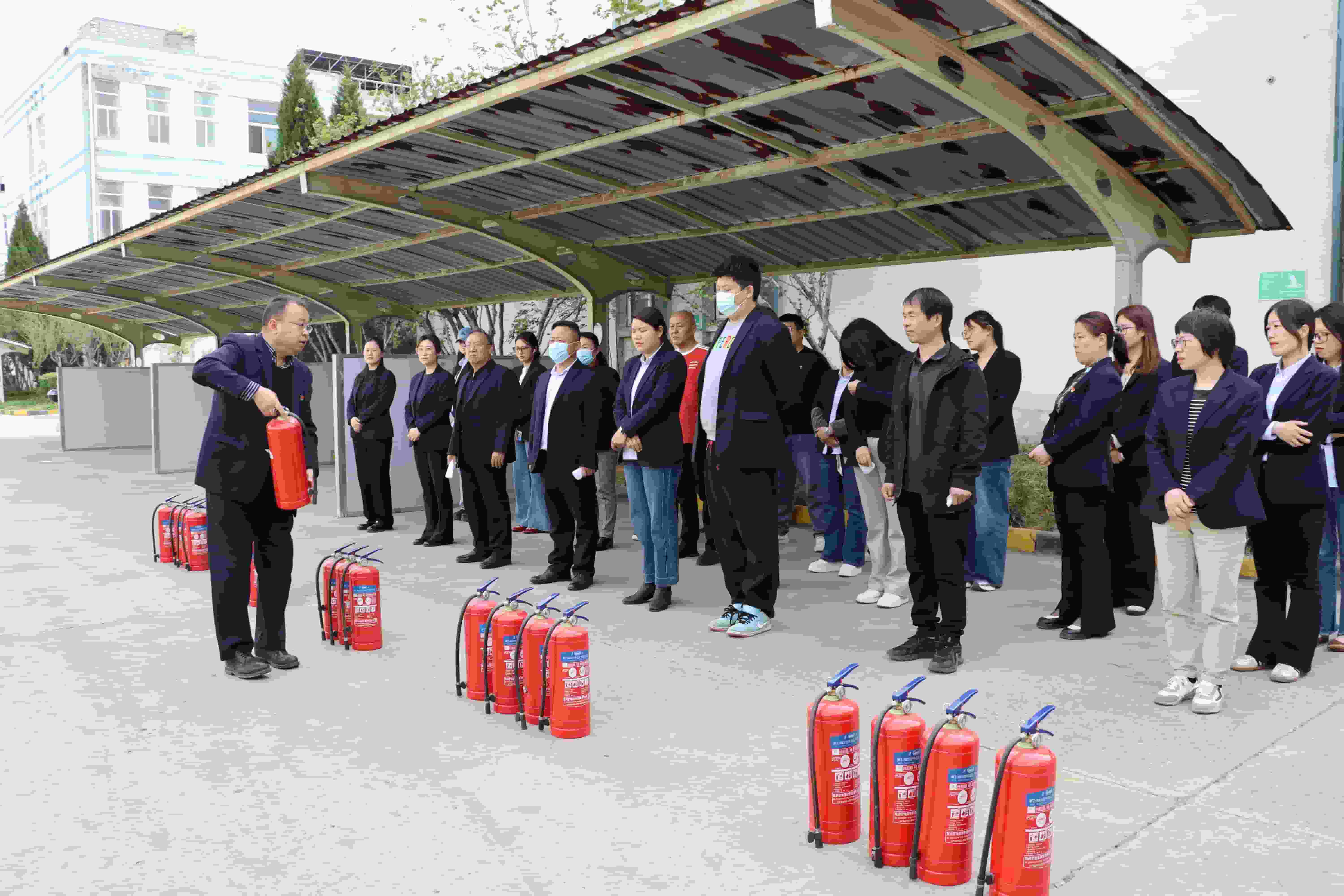 安全培训及消防演练